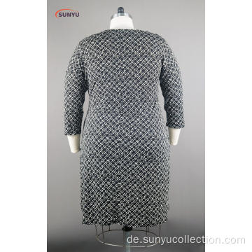 Ladies knielanges Kleid mit 3/4 Ärmel